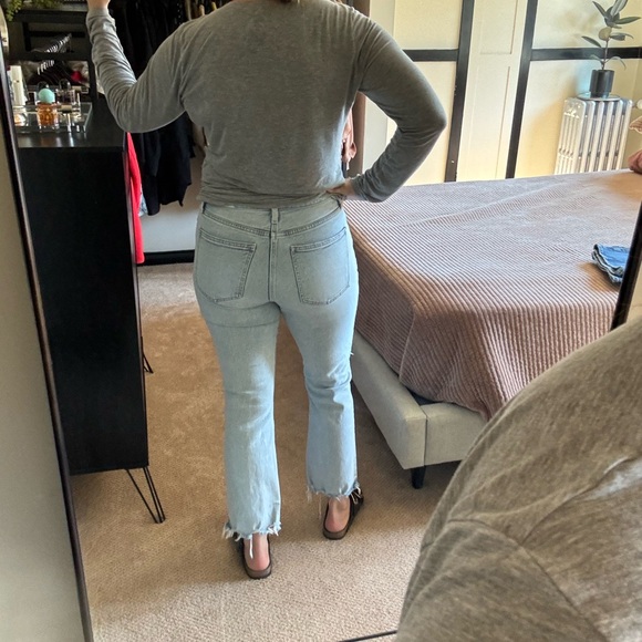 Pistola Lennon High-Rise Crop Flare Jean - Picture 6 of 6